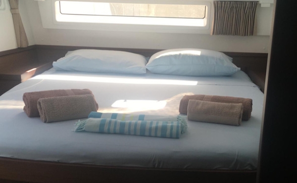 lagoon-42-double-cabin 4_lagoon-42-double-cabin Family Sailing Holidays in the Mediterranean areas of Greece, Italy, Spain and France. - Lagoon 42 - Sunrise | Family Sailing Catamaran Charter