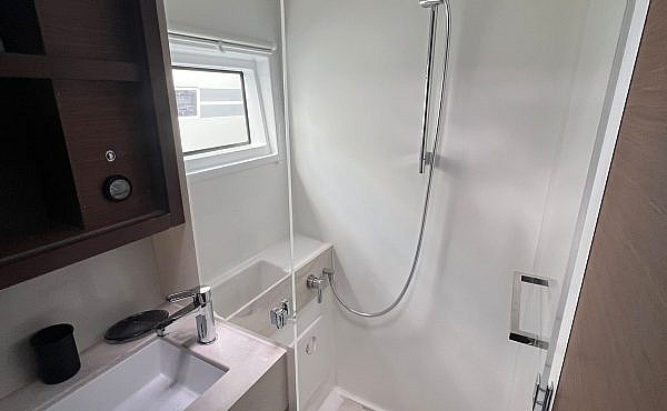 7_eliblu-shower Family Sailing Holidays in the Mediterranean areas of Greece, Italy, Spain and France. - Lagoon 46 ELIBLU | Family Sailing Yacht Sicily