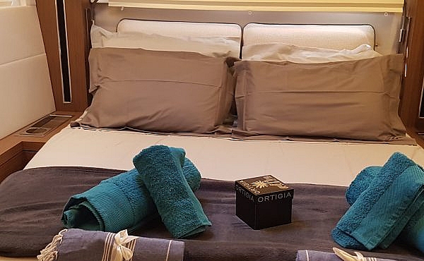 8_lagoon-50-ohana-cabin Family Sailing Holidays in the Mediterranean areas of Greece, Italy, Spain and France. - Lagoon 50 Ohana | Family Catamaran Sicily