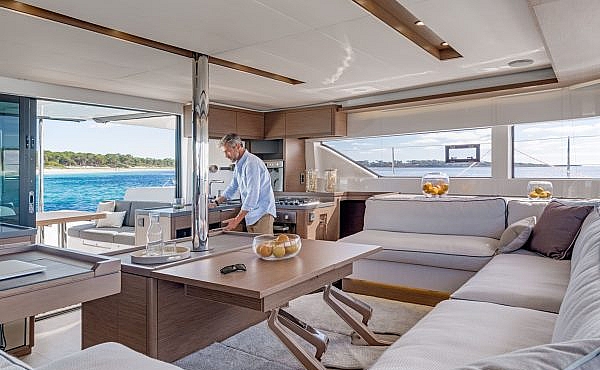 8_lagoon-50-ohana-saloon Family Sailing Holidays in the Mediterranean areas of Greece, Italy, Spain and France. - Lagoon 50 Ohana | Family Catamaran Sicily